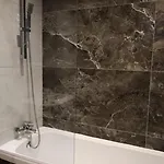 Spacious Deluxe Seaside Escape * خليج سانت بول