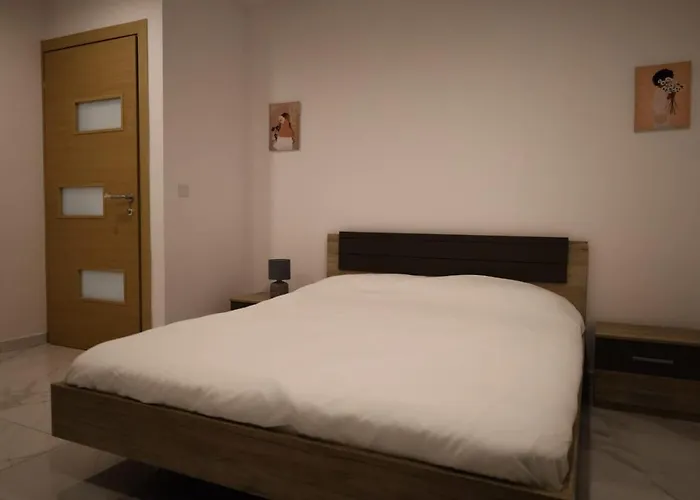 Case de vacanță Spacious Deluxe Seaside Escape *