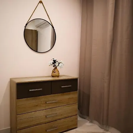 別荘 Spacious Deluxe Seaside Escape